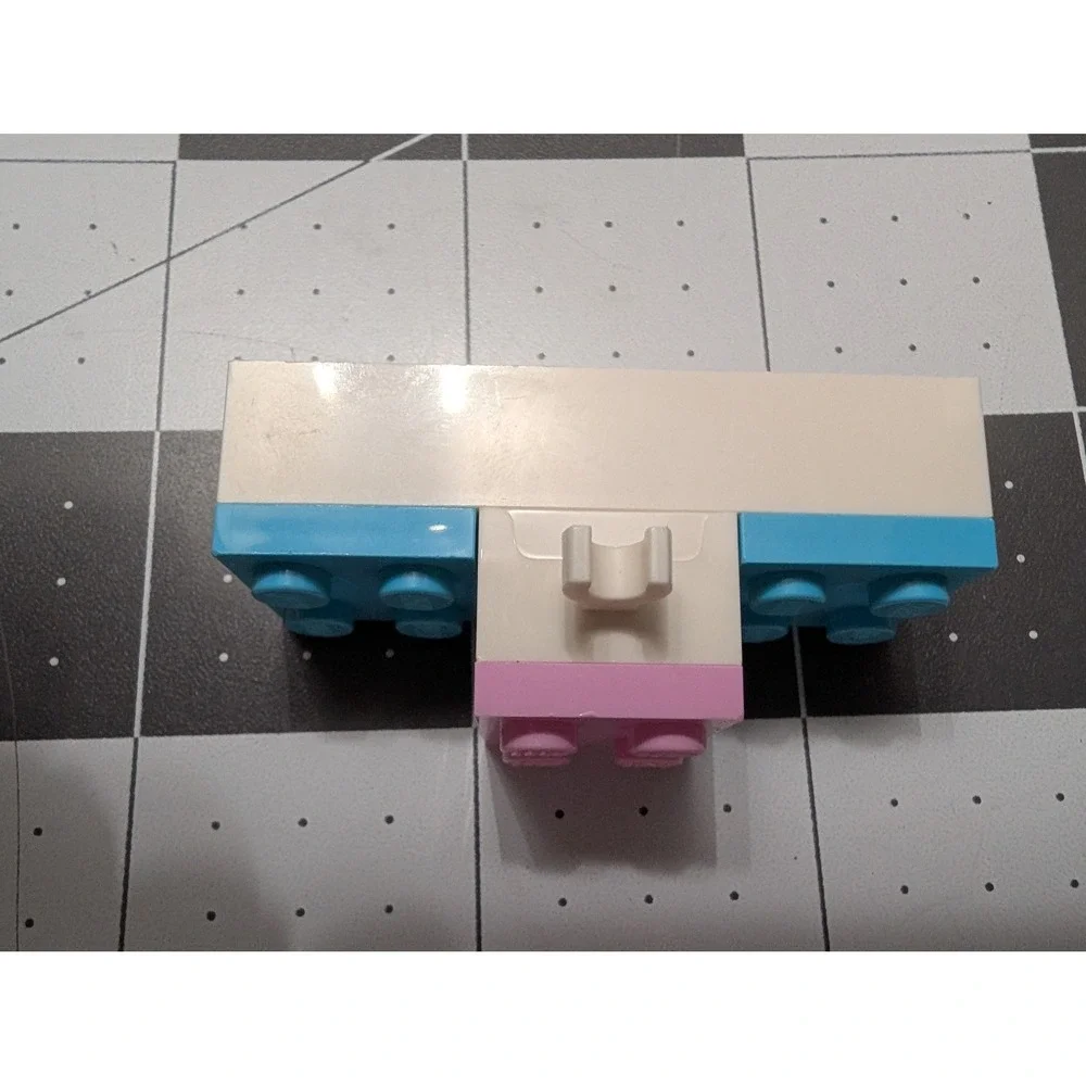 Lego Racing Winners Podium 1 2 3 white mixed colors pieces replacemant